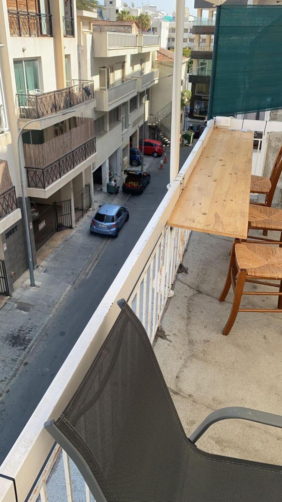 Unique City Hostel 100 Meters From Beach 라르나카 외부 사진